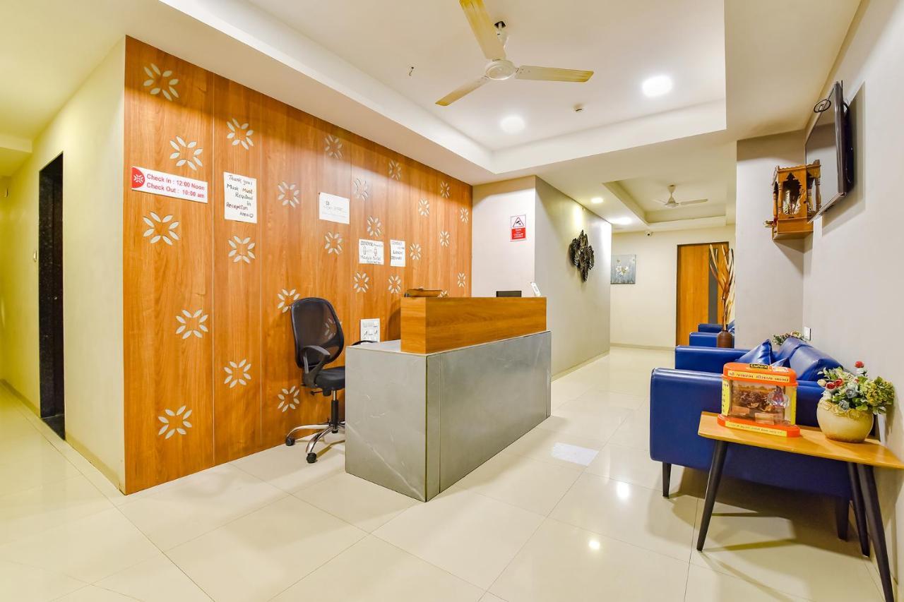 Fabhotel Happinex Súrat Exteriér fotografie